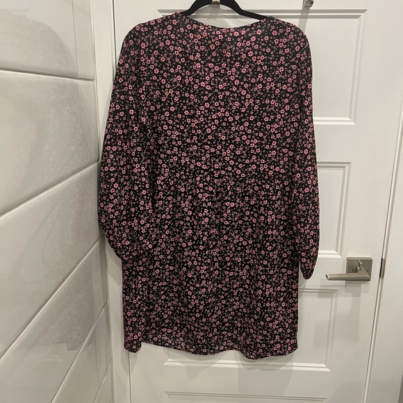 black and pink floral babydoll dress with ruffle neckline - Picture 4 of 4